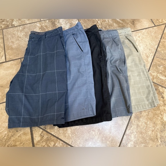 O’Neill Men's Plaid Shorts Bundle size 36 - Blue, Black, Gray, Tan - Picture 2 of 5